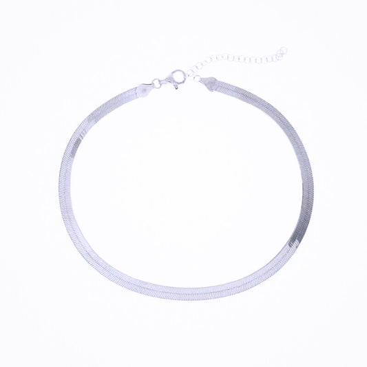 SOLACE HERRINGBONE NECKLACE