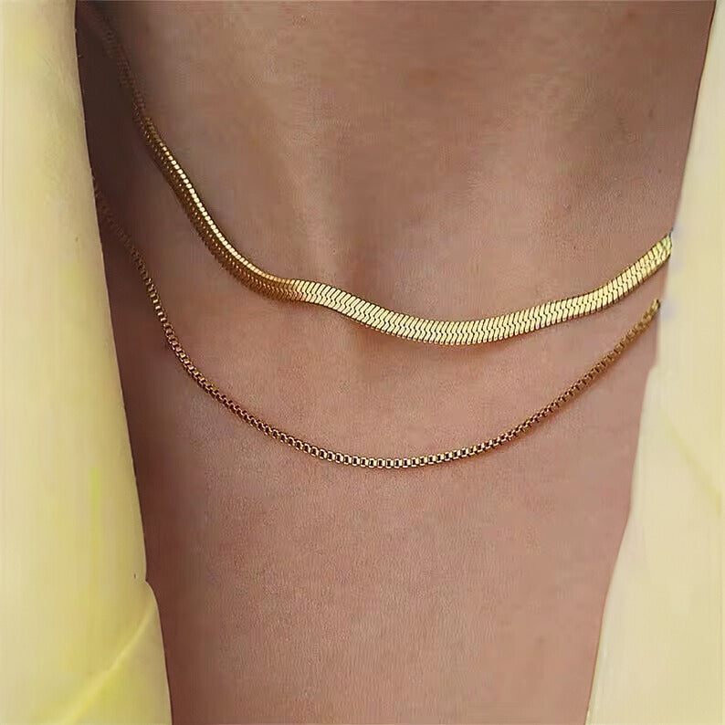 GOLDEN LINE SET